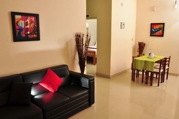 Wayanad Cliff Hotel กัลปัตตา ภายนอก รูปภาพ
